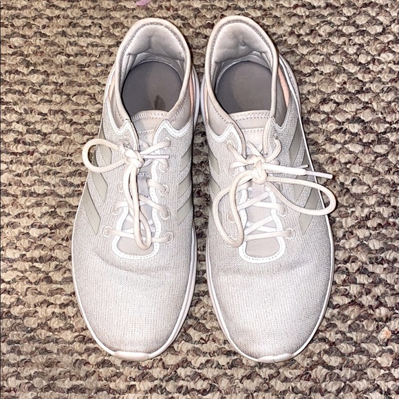 adidas Shoes - ADIDAS memory foam